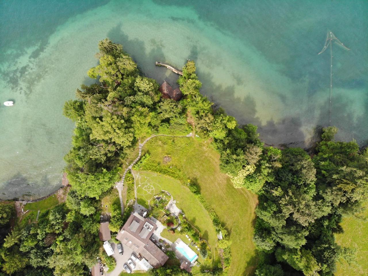 Villa - Beach Front